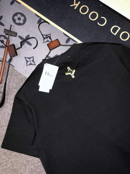 Dior T Shirts Short _SKUDiorS-XLhgntx0315779